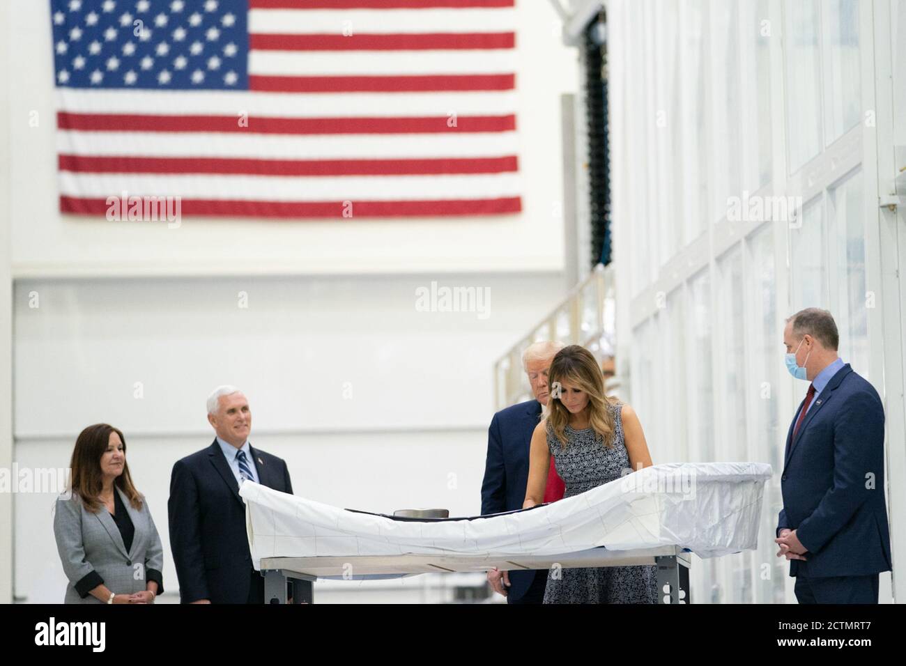 Donald trump melania at the kennedy center hi-res stock photography and ...