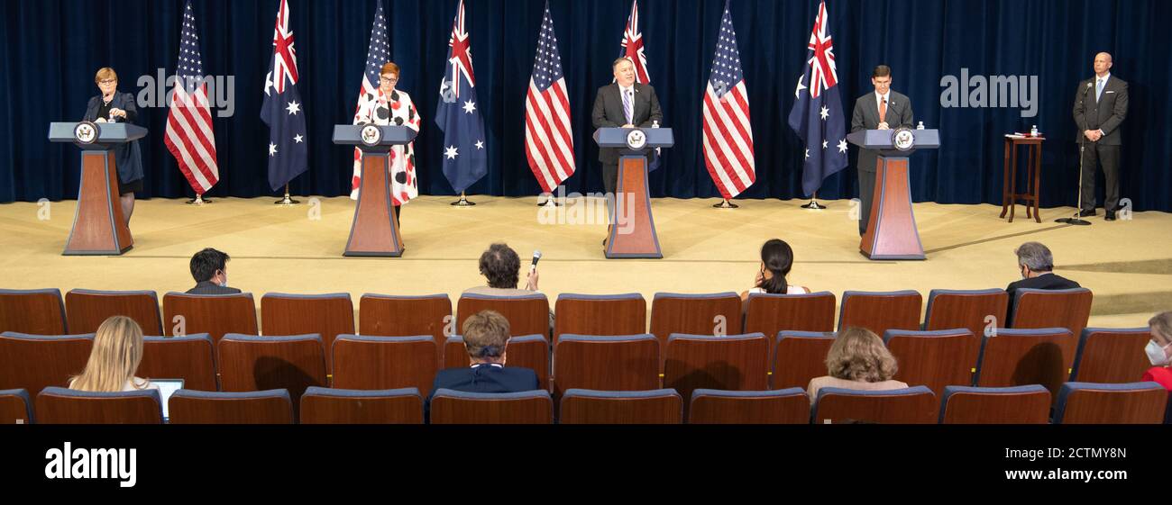 Secretary Pompeo Holds a Joint Press Availability with Defense Secretary Mark Esper, Australian Foreign Minister Marise Payne, and Australian Defence Minister Linda Reynolds . Secretary of State Michael R.  Pompeo holds a joint press availability with Secretary of Defense Mark Esper, Australian Foreign Minister Marise Payne, and Australian Defence Minister Linda Reynolds, at the Department of State, on July 28, 2020. Stock Photo