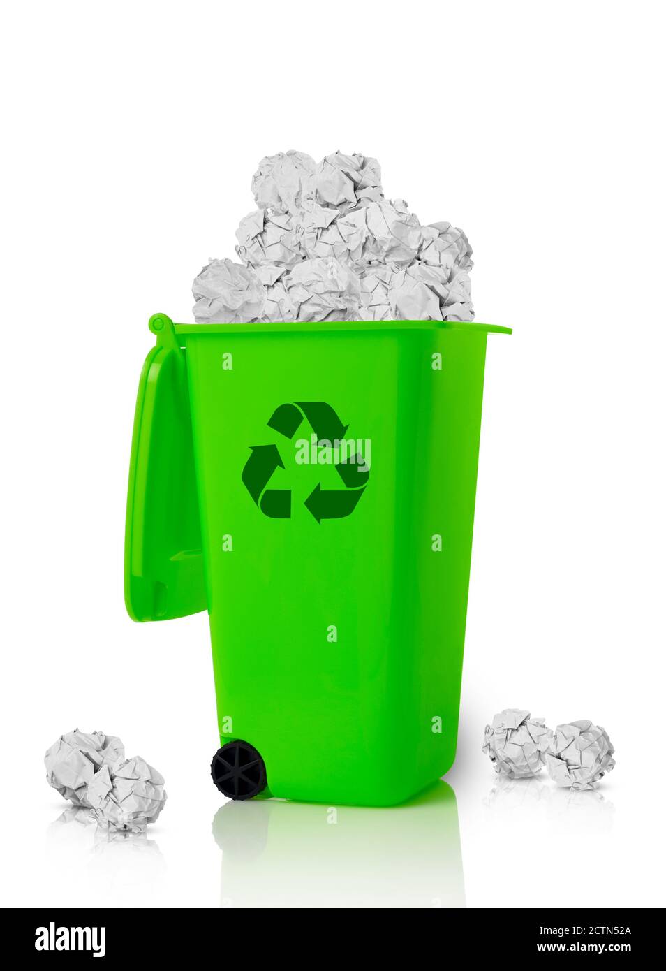 Recycling bin isolated Stock Photo Alamy