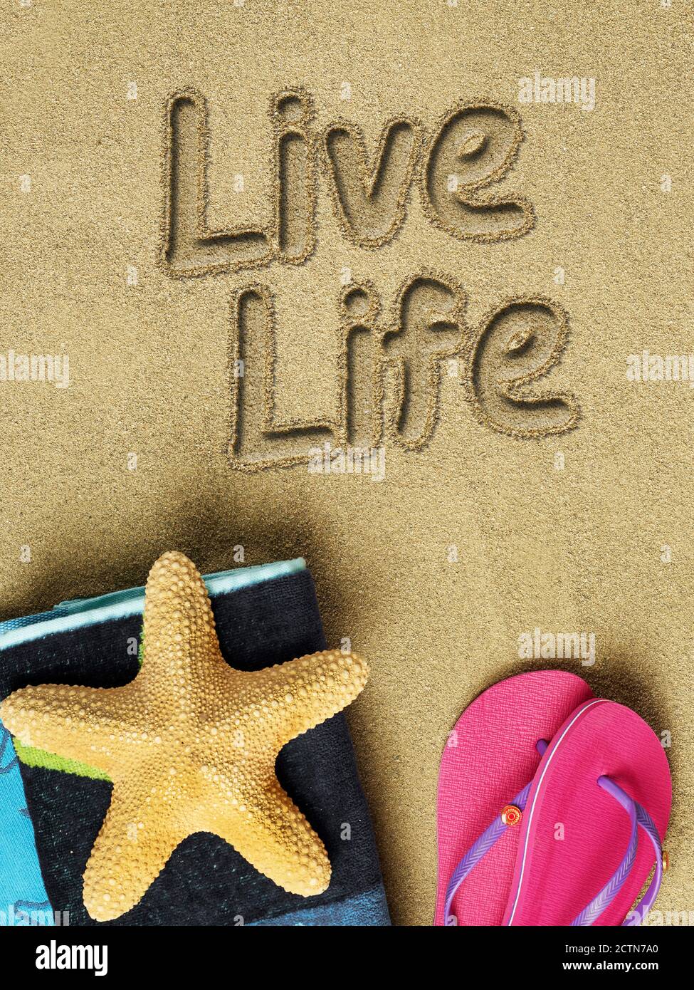 Recreational beach scene hi-res stock photography and images - Alamy