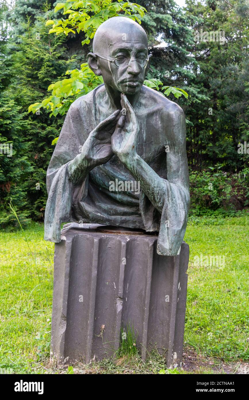 Moscow, Russia – June 11, 2017. Monument to Mahatma Ghandi in Gorky Park, Moscow. The bronze monument by sculptor D. B. Ryabichev dates from 1984. Stock Photo
