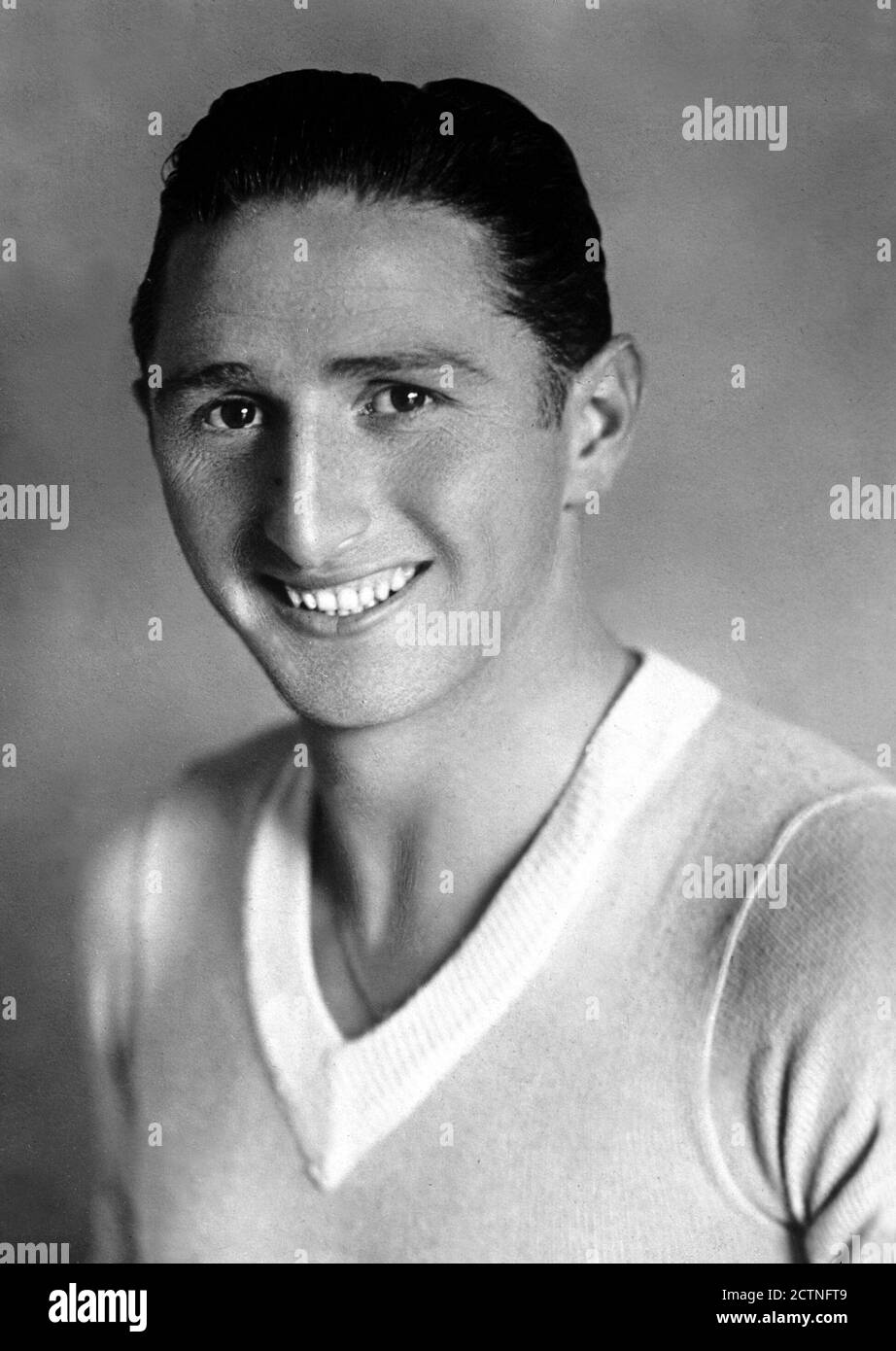 Football player Silvio Piola, 1940s. --- Anni '40. Silvio Piola Stock Photo