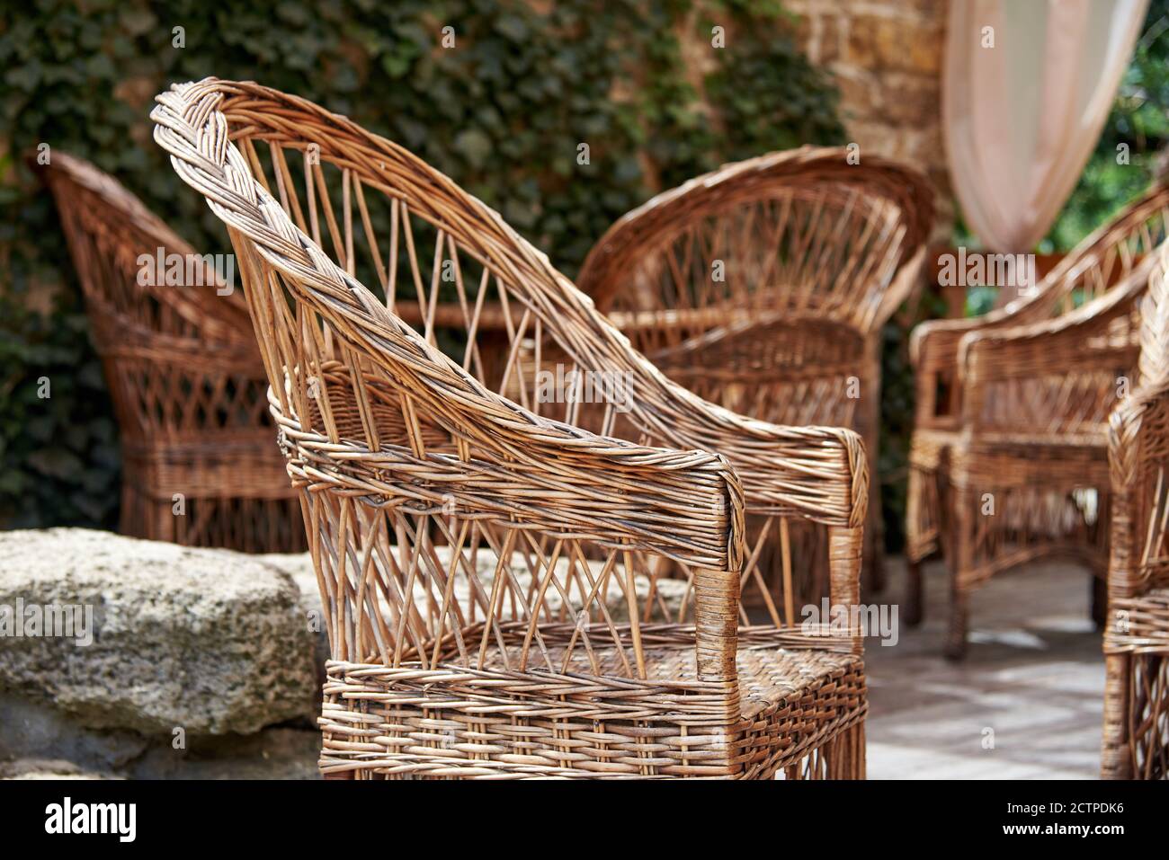 Comfortable wicker sales chairs