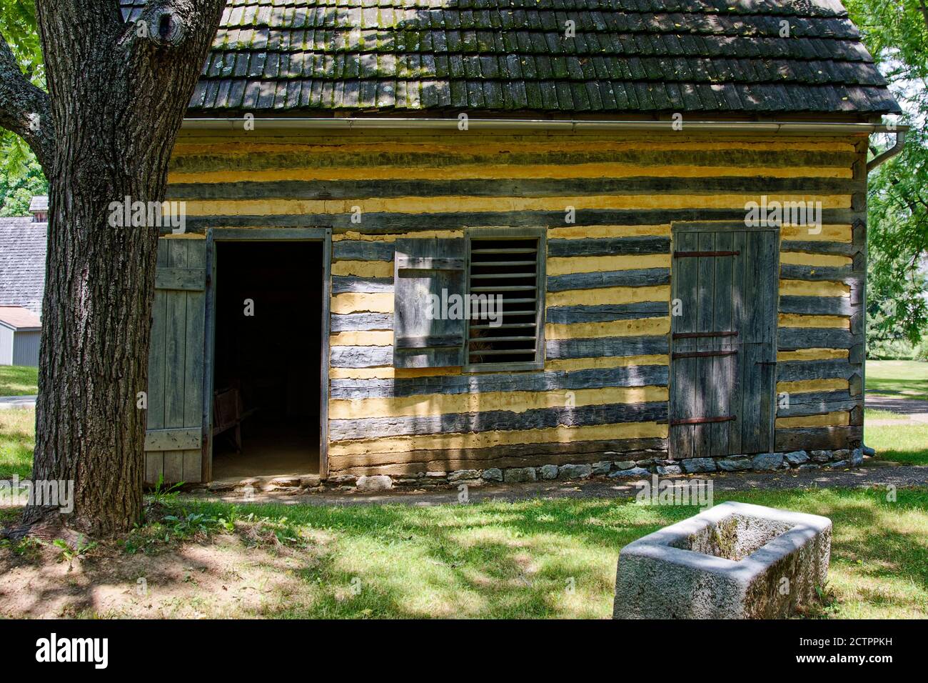 Ephrata Cloister, workshop, old log building, rustic, religious community, Lancaster County, Pennsylvania, Ephrata, PA Stock Photo