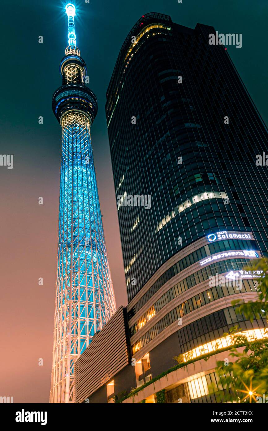 Tokyo Skytree at night beautifull Stock Photo Alamy