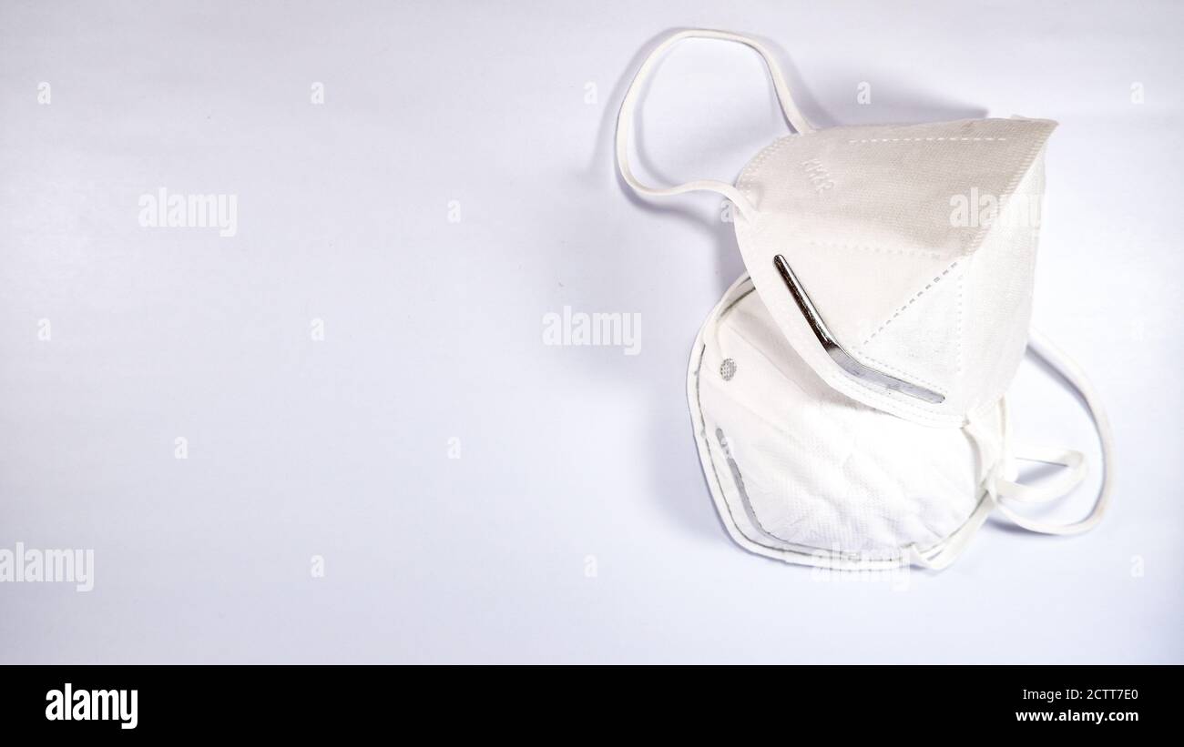 Download N95 Mask High Resolution Stock Photography And Images Alamy PSD Mockup Templates