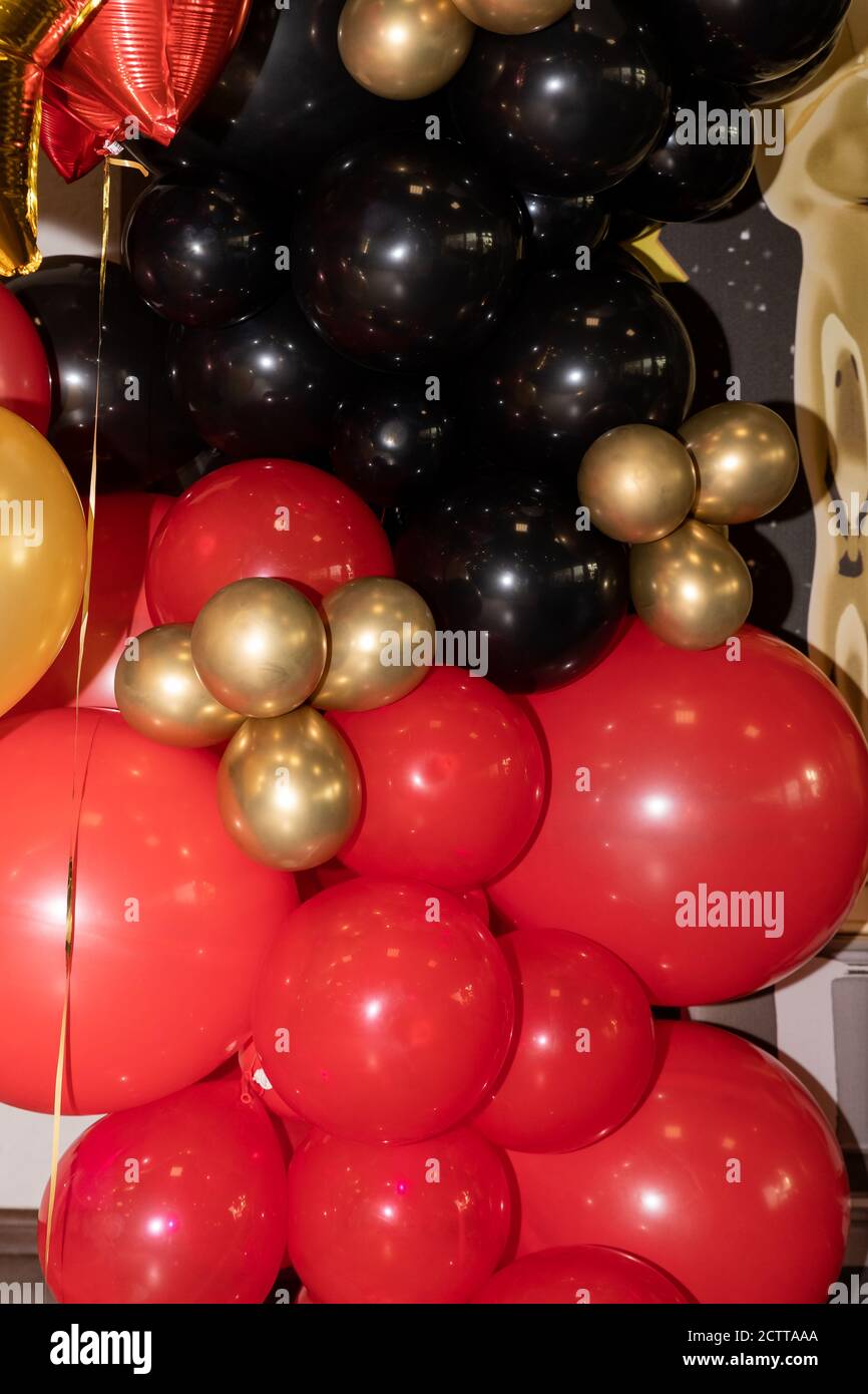 Red and gold decorations for party Clearance