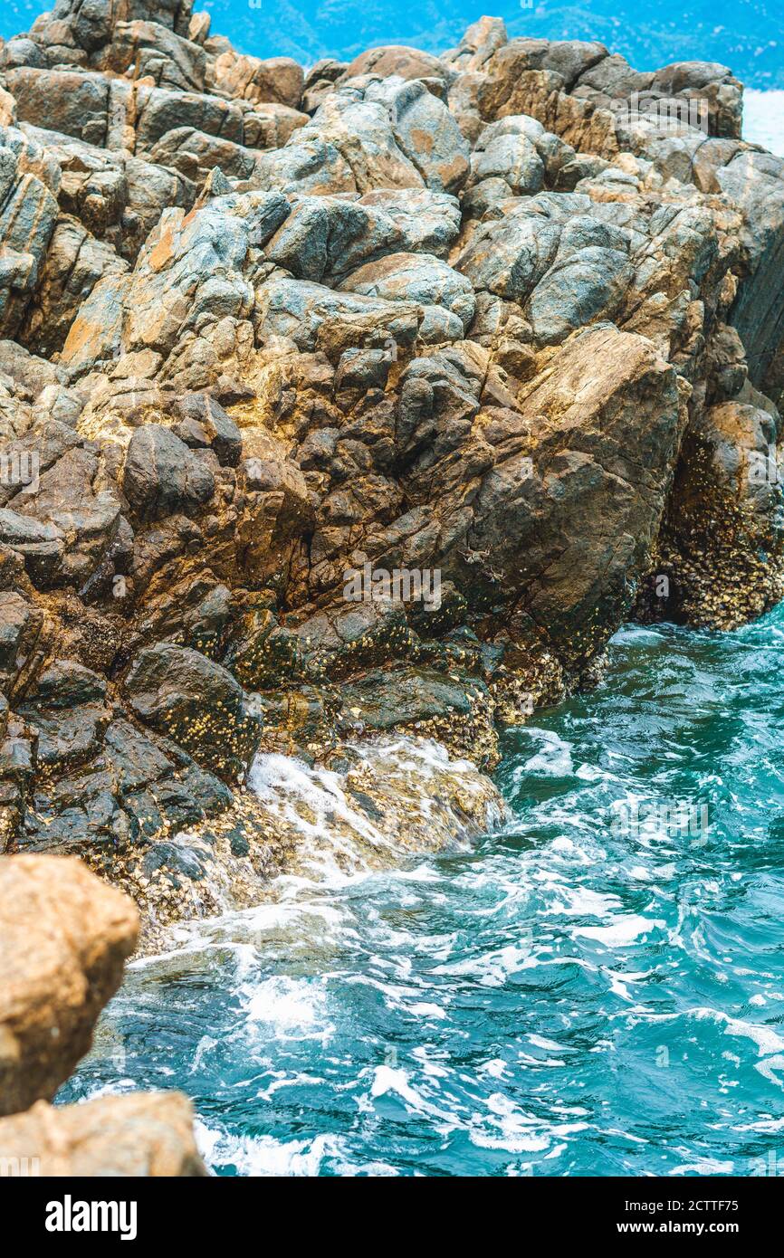 Big solid splash water hi-res stock photography and images - Alamy