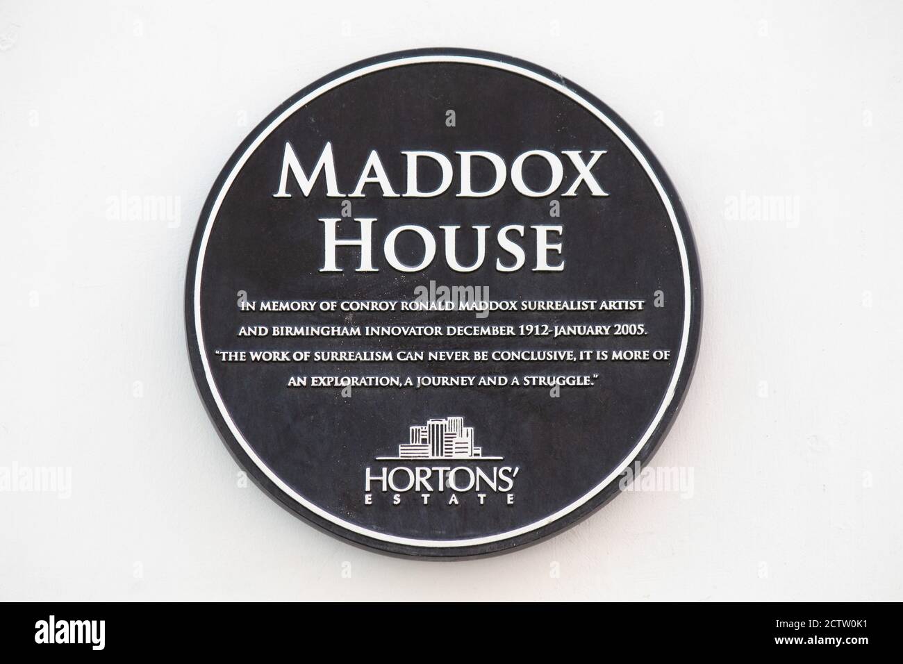 A blue plaque in Edmund Street, Birmingham in the memory of Conroy Maddox. Conroy Maddox (27 December 1912 – 14 January 2005) was an English surrealist painter, collagist, writer and lecturer; and a key figure in the Birmingham Surrealist movement. The plaque in Edmund Street is on part of the Hortons Estate who own a large number of properties in that area of Birmingham. Stock Photo