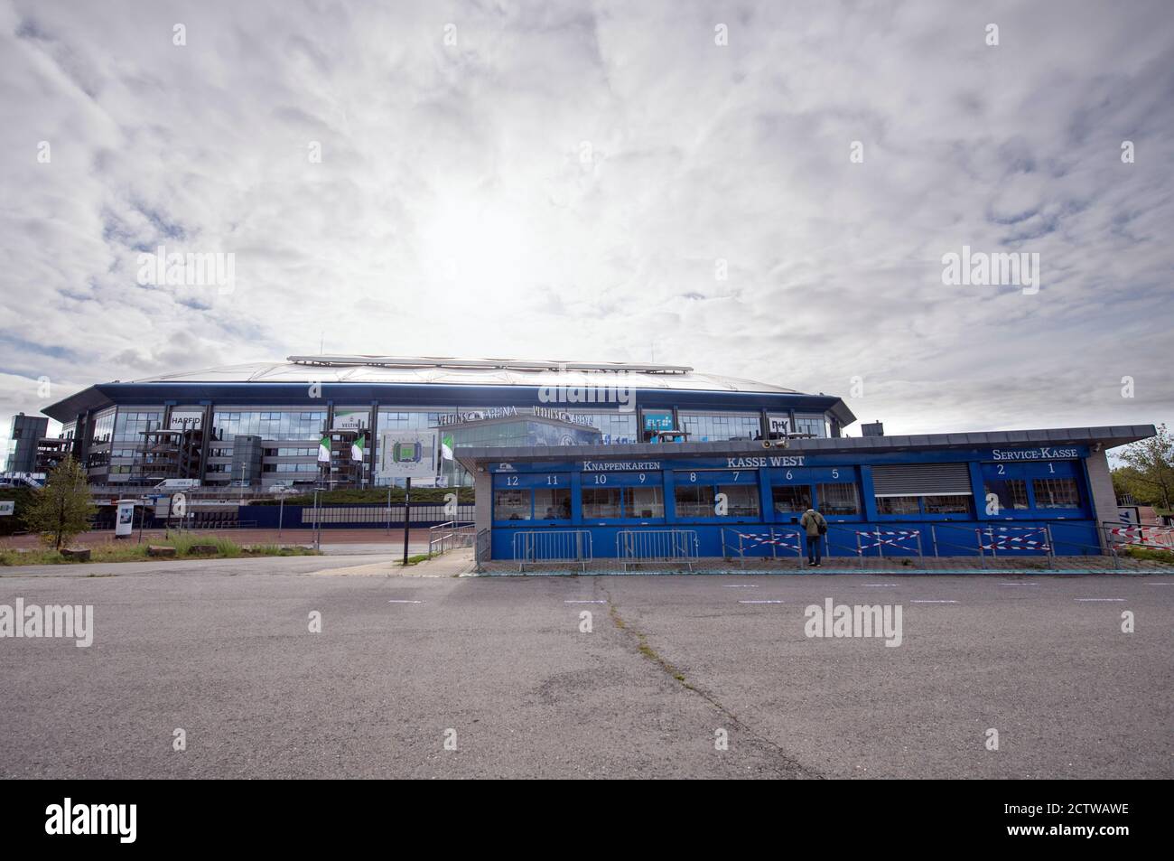 25 September 2020, North Rhine-Westphalia, Gelsenkirchen: A ticket office  in front of the Veltins-Arena, the stadium of Schalke 04, is closed and  cordoned off with a fluttering band. In view of the