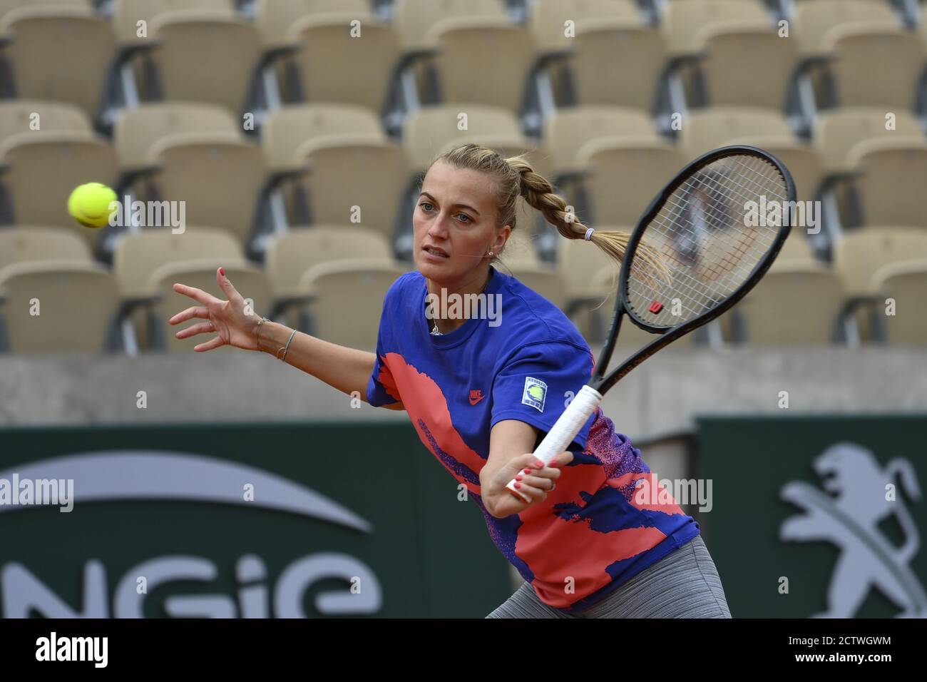 Menšík’s Clay-Court Arsenal: How He Plans to Outmaneuver the Field