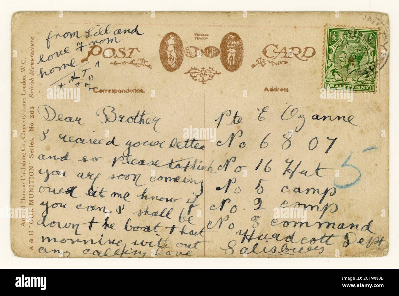 Reverse of WW1 era  postcard, green King George V 1/2 d (half pence / penny) stamp, posted 11 Feb 1918, to a soldier at  Hurdcott Camp, Salisbury, prob. convalescing in no. 5 camp. U.K Stock Photo