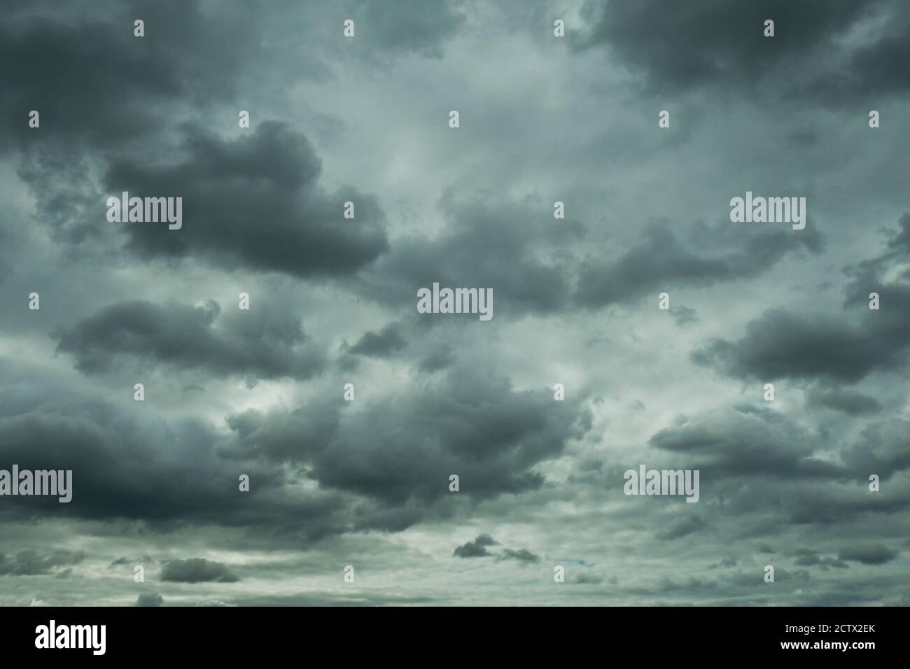 Cloudy stormy hi-res stock photography and images - Alamy
