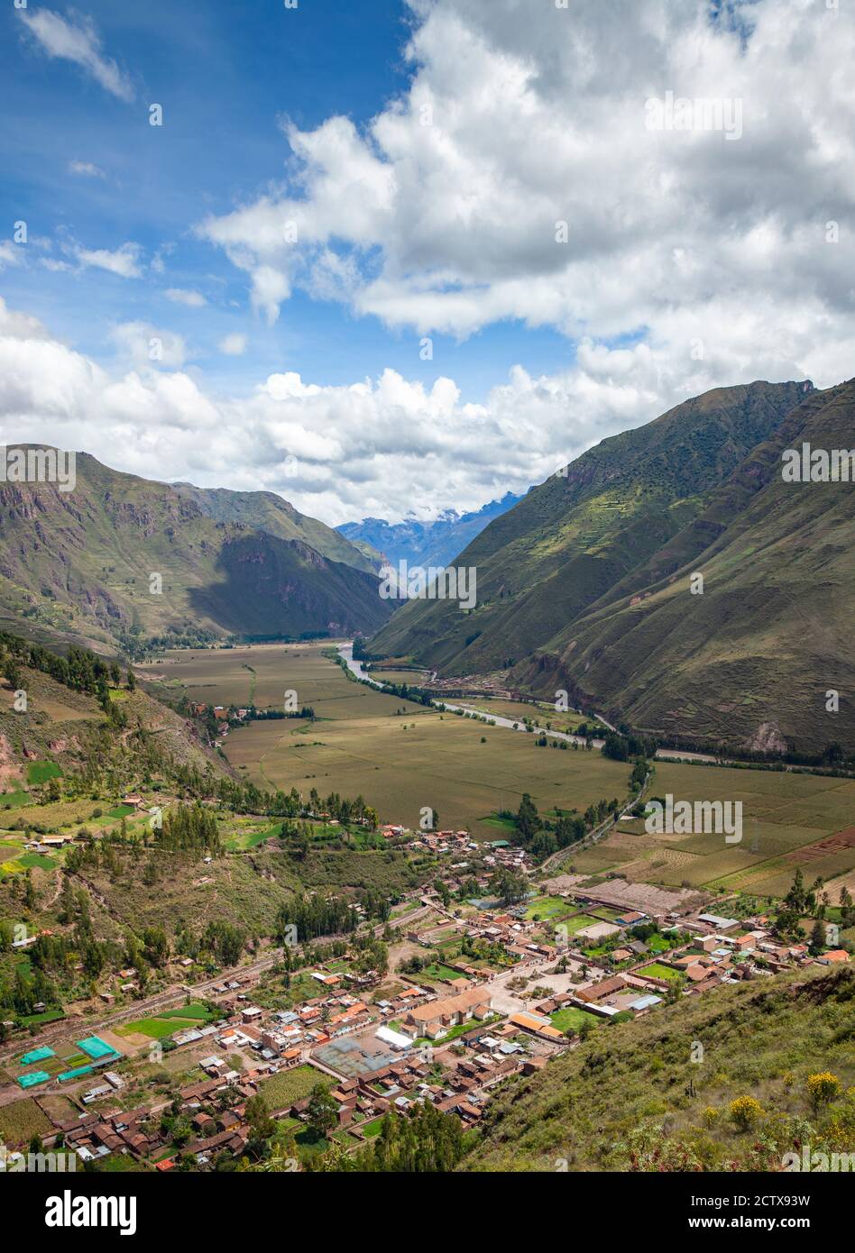 Pisac district hi-res stock photography and images - Alamy