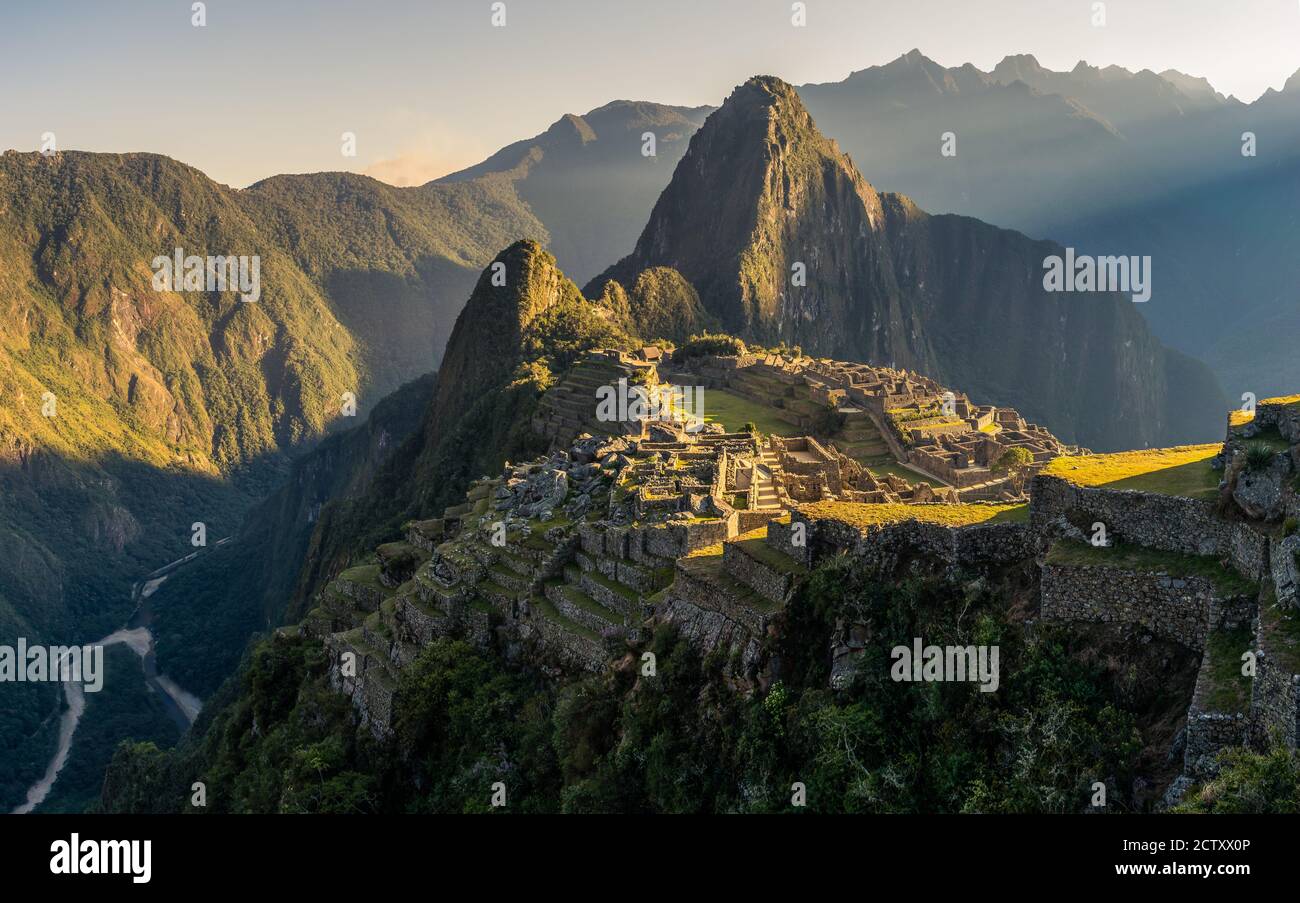 Machu picchu cuzco hi-res stock photography and images - Alamy