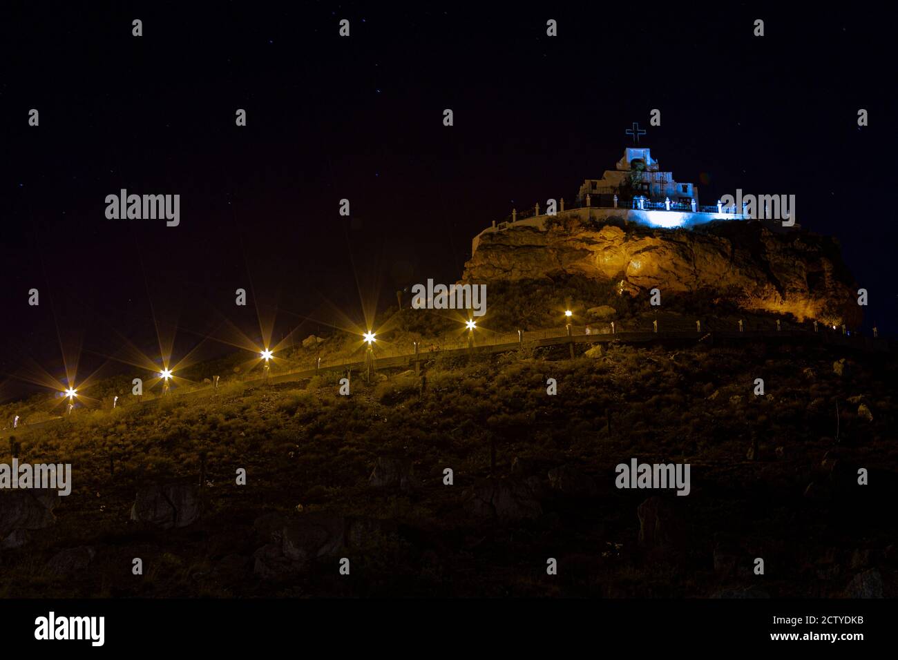 Iglesia Santo Madero, Parras de la Fuente, Coahuila (de noche), Mexico Stock Photo