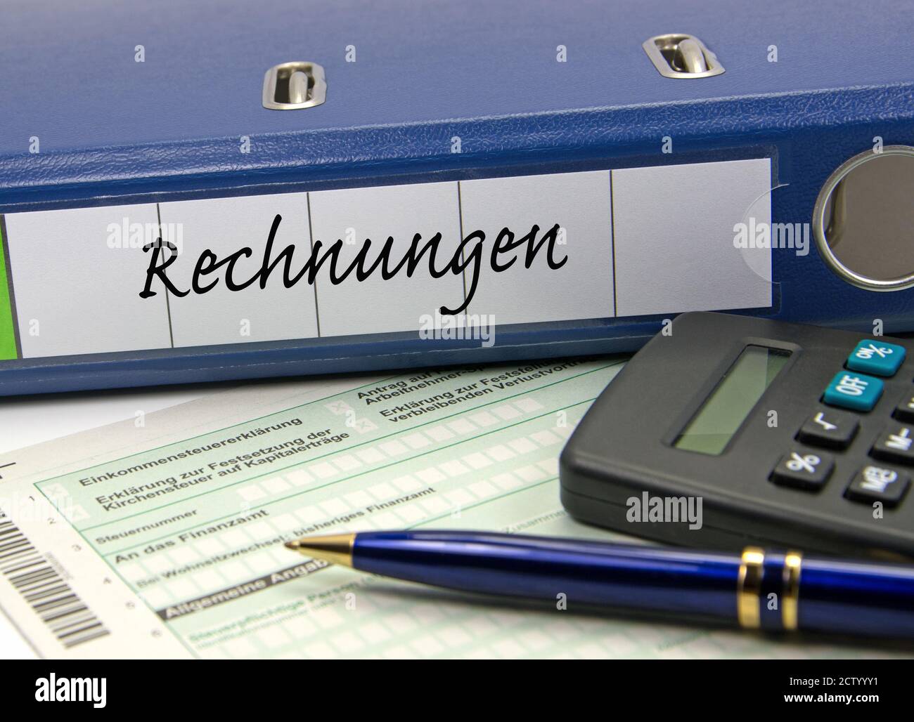 File folder with the inscription Rechnungen, bills Stock Photo Alamy