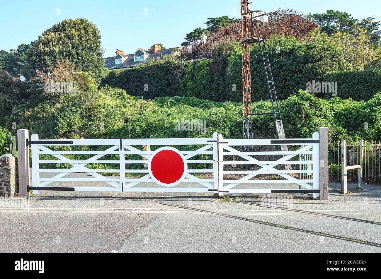 Level Crossing with Gates Level Crossing with Gates