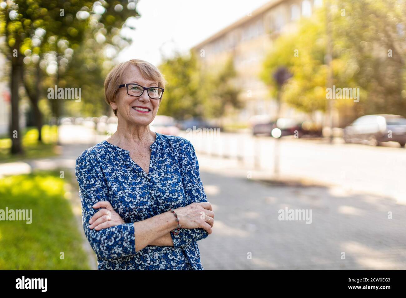 Mature woman outdoors hi-res stock photography and images - Alamy