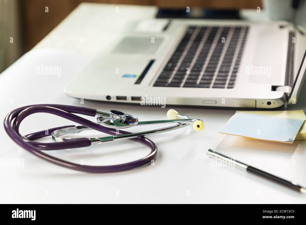 Stethoscope on laptop closeup hi-res stock photography and images - Alamy