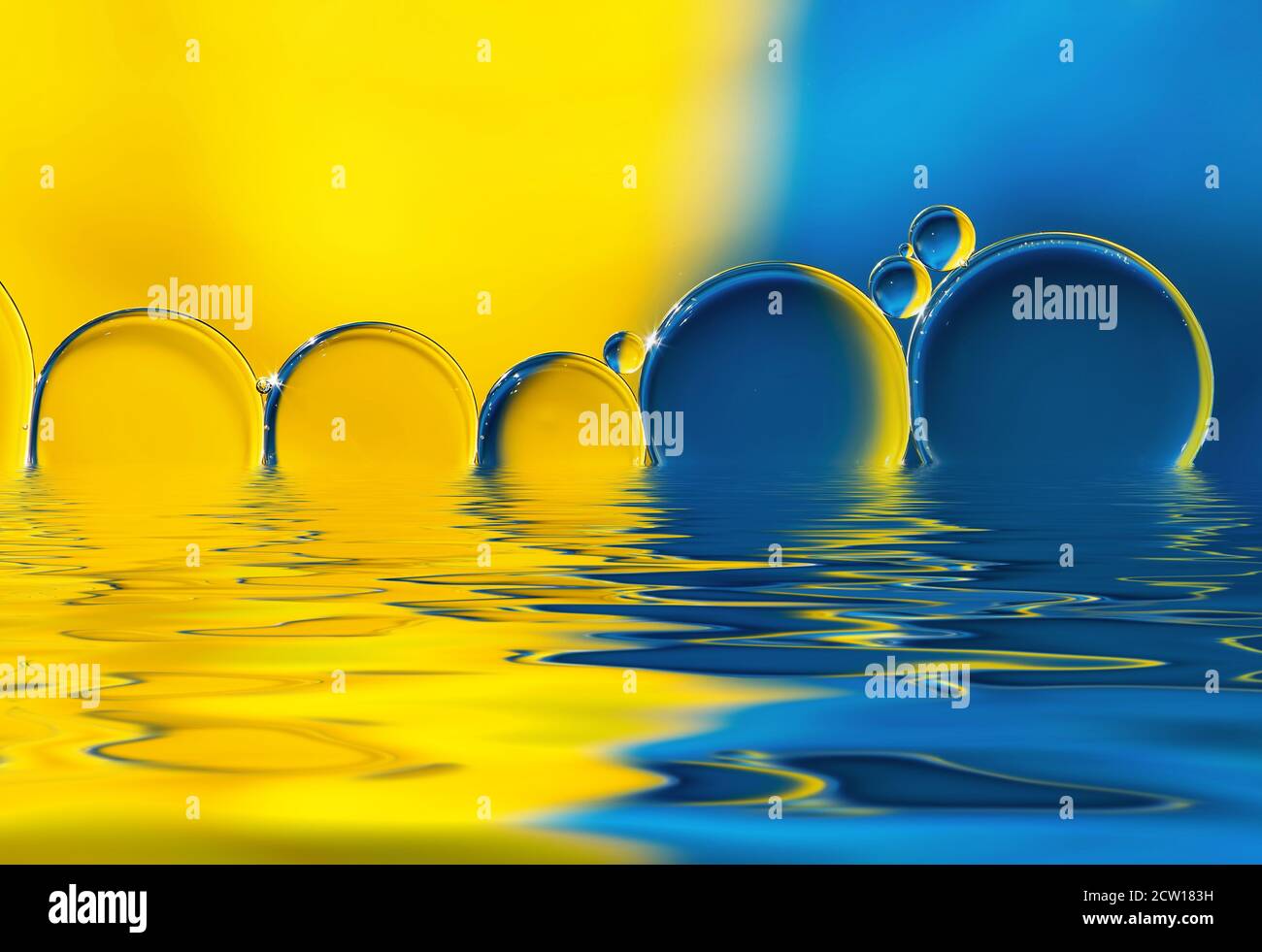 Watery textures hi-res stock photography and images - Alamy