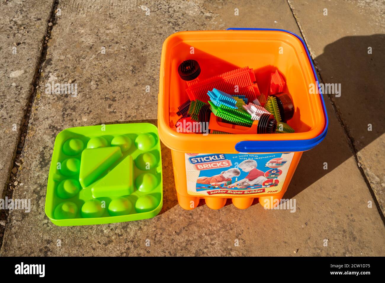 stickle bricks tub