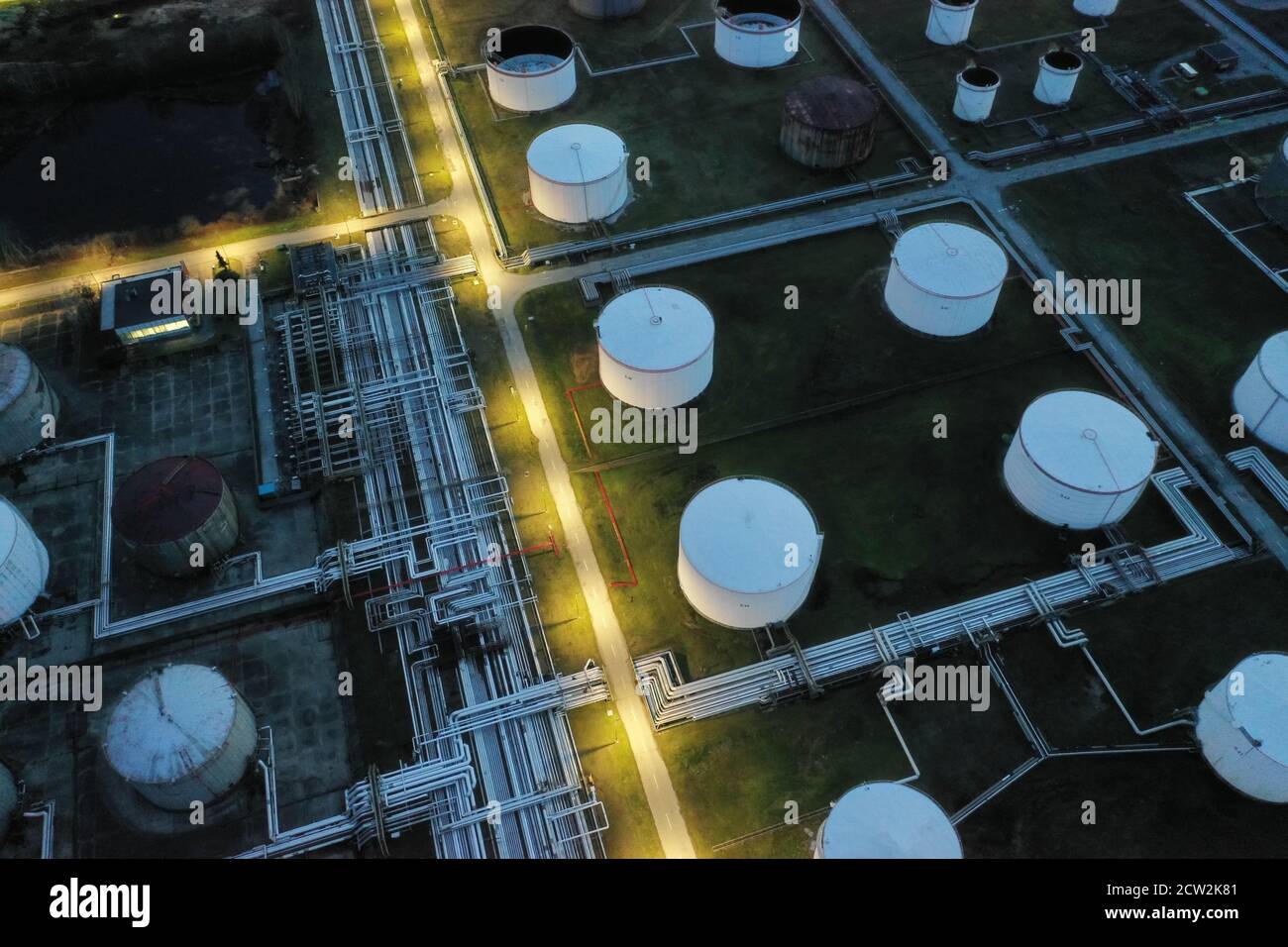 oil petrol refinery tank aerial top view Stock Photo - Alamy