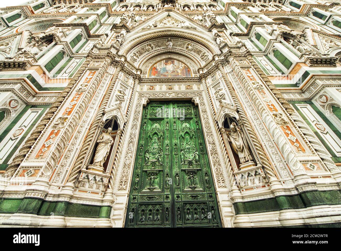 The Basilica di Santa Maria del Fiore (Basilica of Saint Mary of the Flower) and the surrounding architecture, Florence, Italy Stock Photo