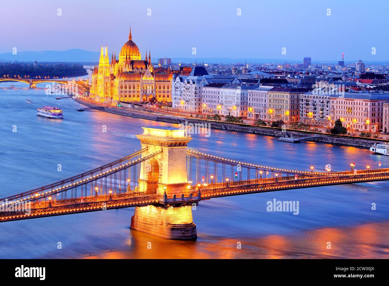 Budapest at night - Parliament, Hungary Stock Photo
