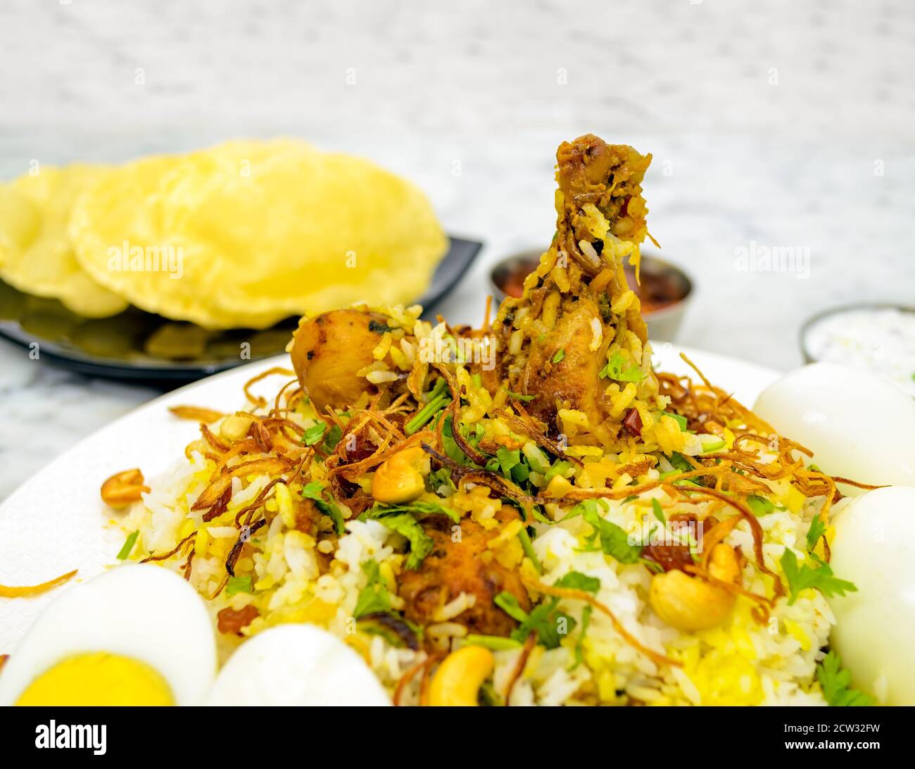 Chicken biryani raisins hi-res stock photography and images - Alamy