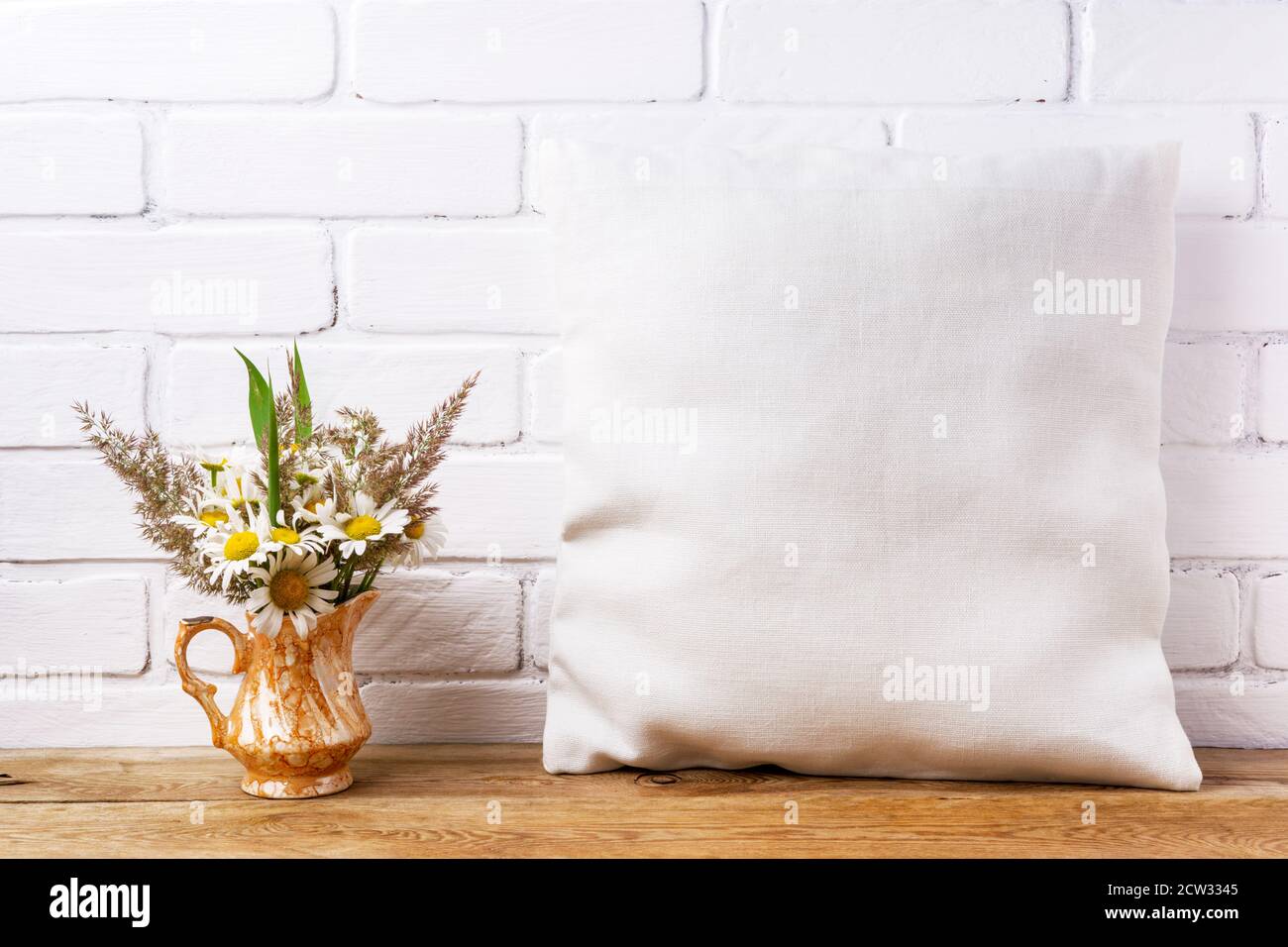 Pillowslip High Resolution Stock Photography And Images Alamy