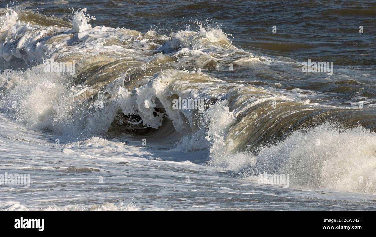 Wave tidal energy uk hi-res stock photography and images - Alamy