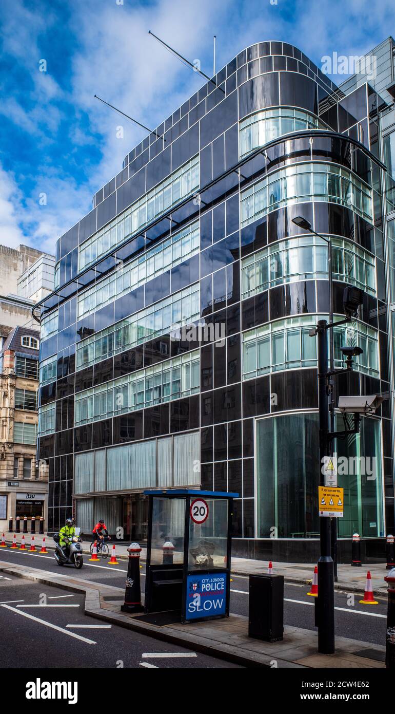 Daily Express Building at 120 Fleet Street London, Grade II* listed. Art-deco / Streamline Moderne building, designed 1932 by Ellis and Clark. Stock Photo