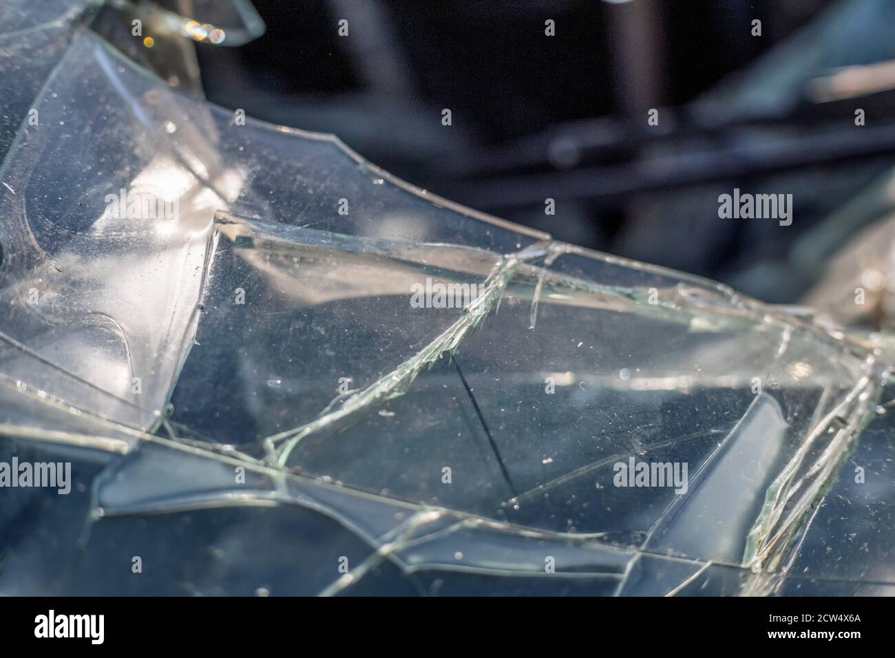 Car glass shatter hi-res stock photography and images - Alamy