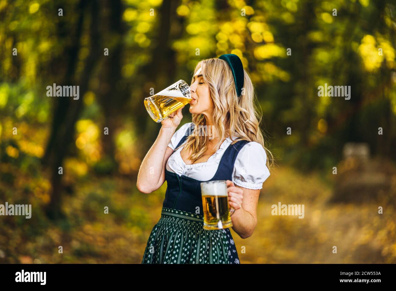 Germany beer festival woman hi-res stock photography and images - Page 3 -  Alamy