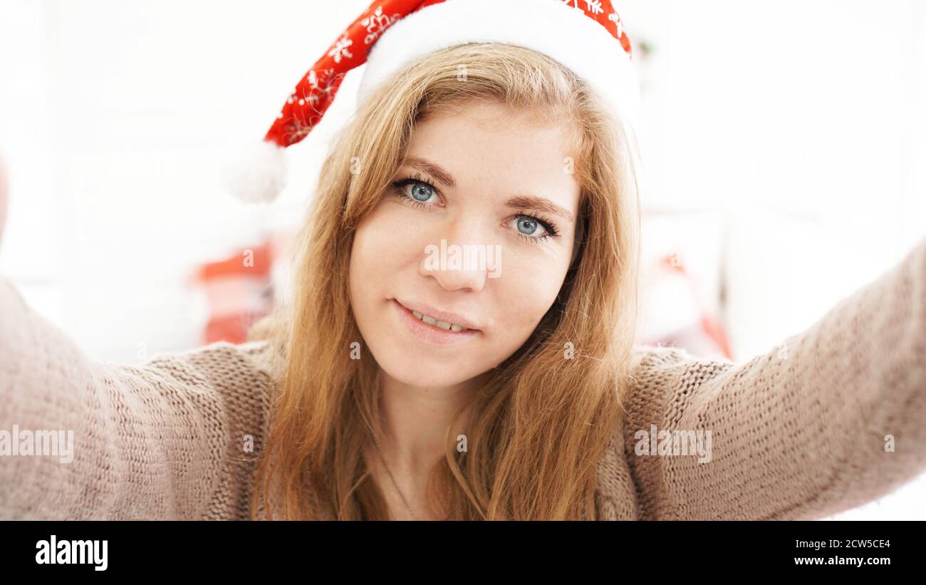 galleries christmas teen girl selfie