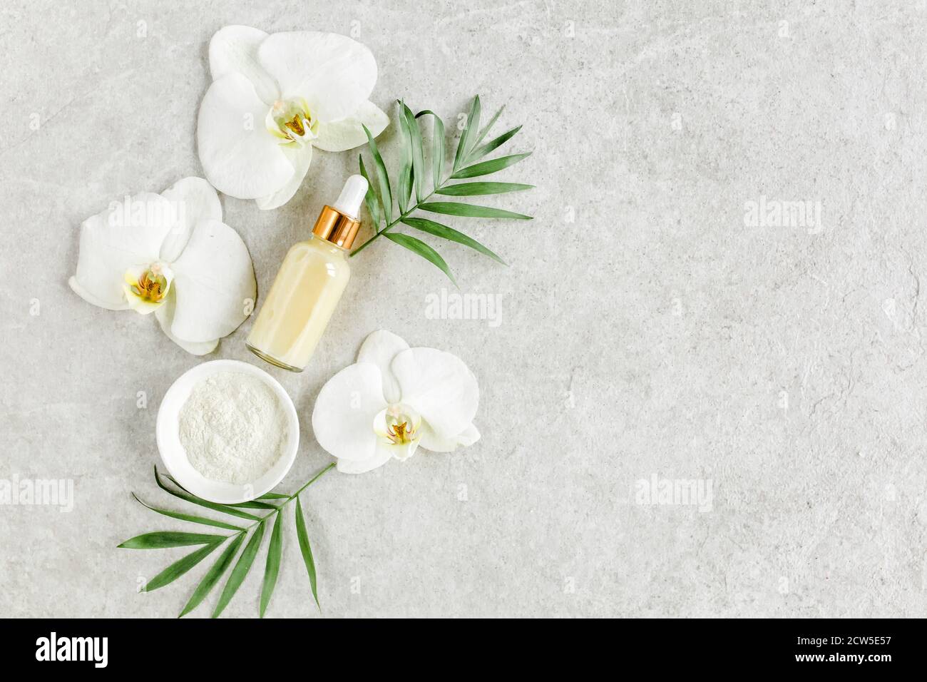 Essential oil, vegetable extract, serum, hyaluronic acid, facial cream