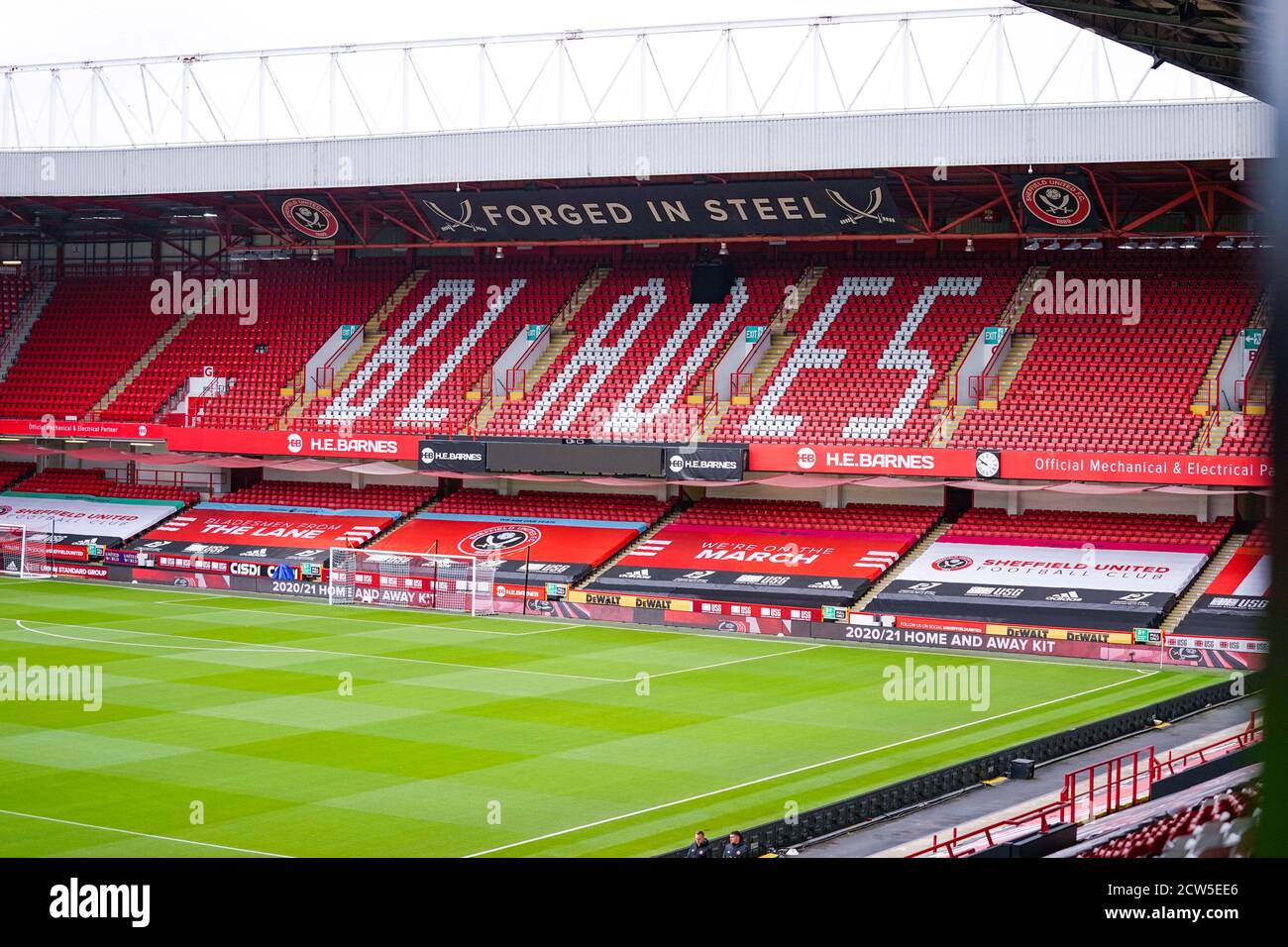 Sheffield, UK. 27th September, 2020. A general view of Bramall Lane during the English championship Premier League football match between Sheffield United and Leeds United on September 27, 2020 at Bramall Lane in Sheffield, England - Photo Malcolm Bryce / ProSportsImages / DPPI Credit: LM/DPPI/Malcolm Bryce/Alamy Live News Stock Photo