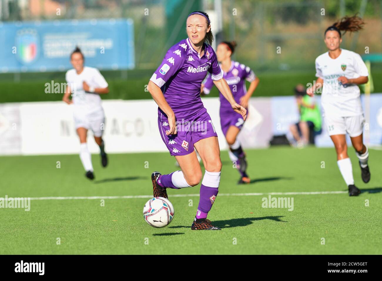 Claudia Neto (Fiorentina Femminile) during ACF Fiorentina femminile vs  Florentia San Gimignano, Italian Soccer Serie A Women Championship,  Florence, I Stock Photo - Alamy