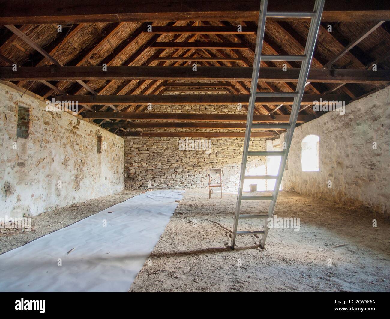 Old barn interior hi-res stock photography and images - Alamy
