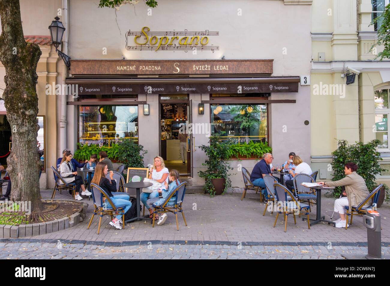 Cafe Soprano, Pilies gatve, old town, Vilnius, Lithuania Stock Photo