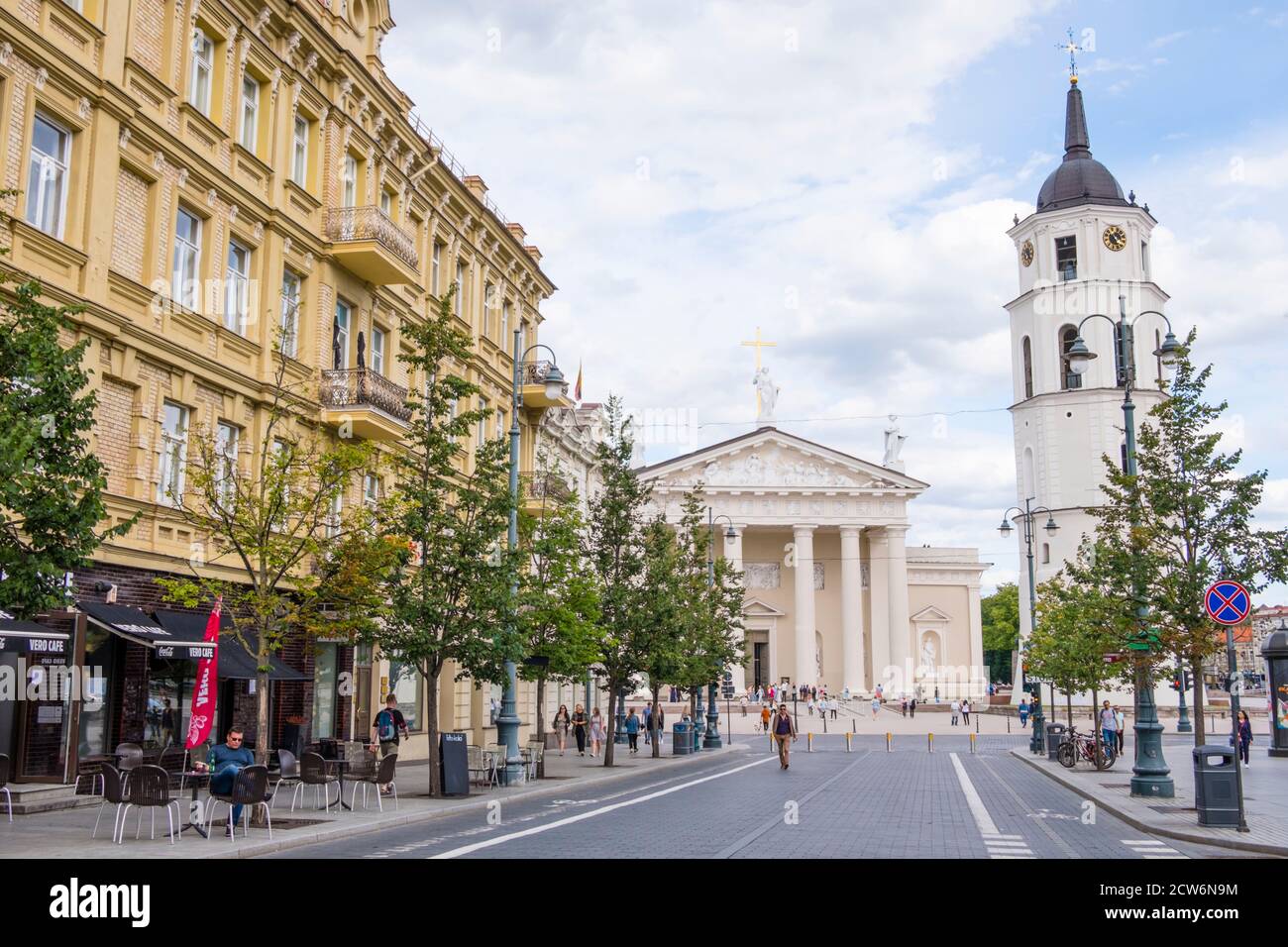 Gedimino prospektas, with cathedral, Vilnius, Lithuania Stock Photo - Alamy