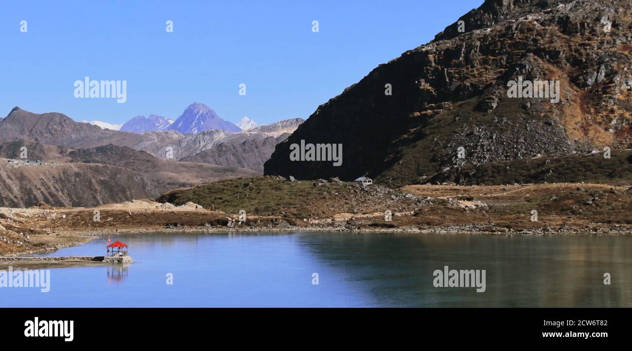 beautiful lake and snow capped mountains near bum la pass (close to the indo-china border) in tawang district, arunachal pradesh, north east india Stock Photo