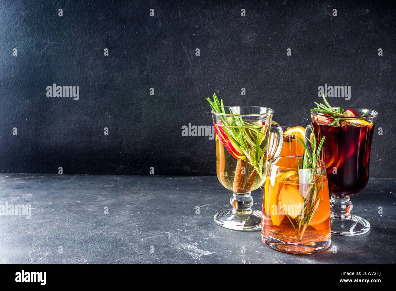 Eggnog Set Hi res Stock Photography And Images Alamy