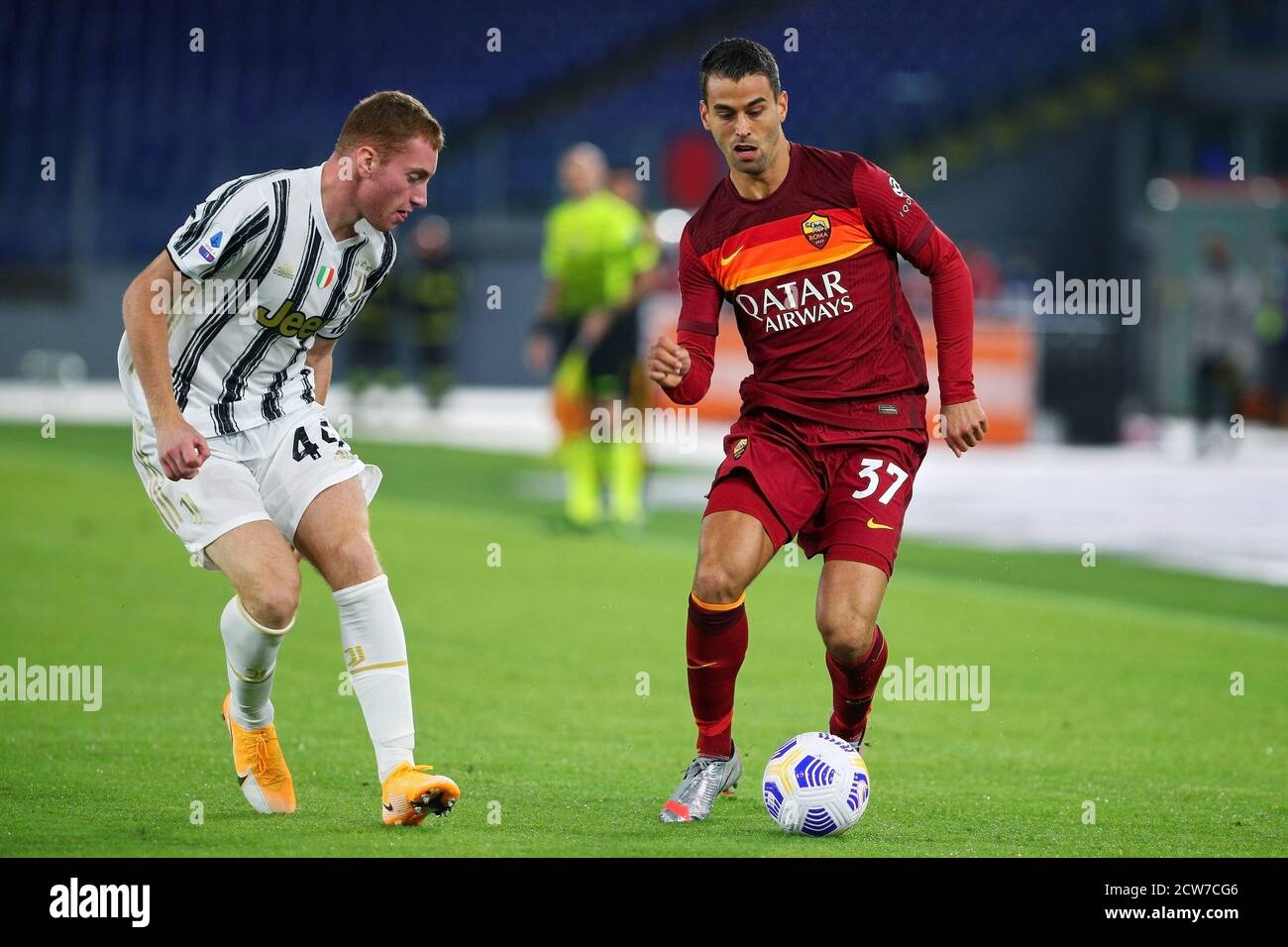 Leonardo Spinazzola of Roma (R) and Dejan Kulusevski of Juventus (L) in action during the Italian championship Serie A football match between AS Roma Stock Photo