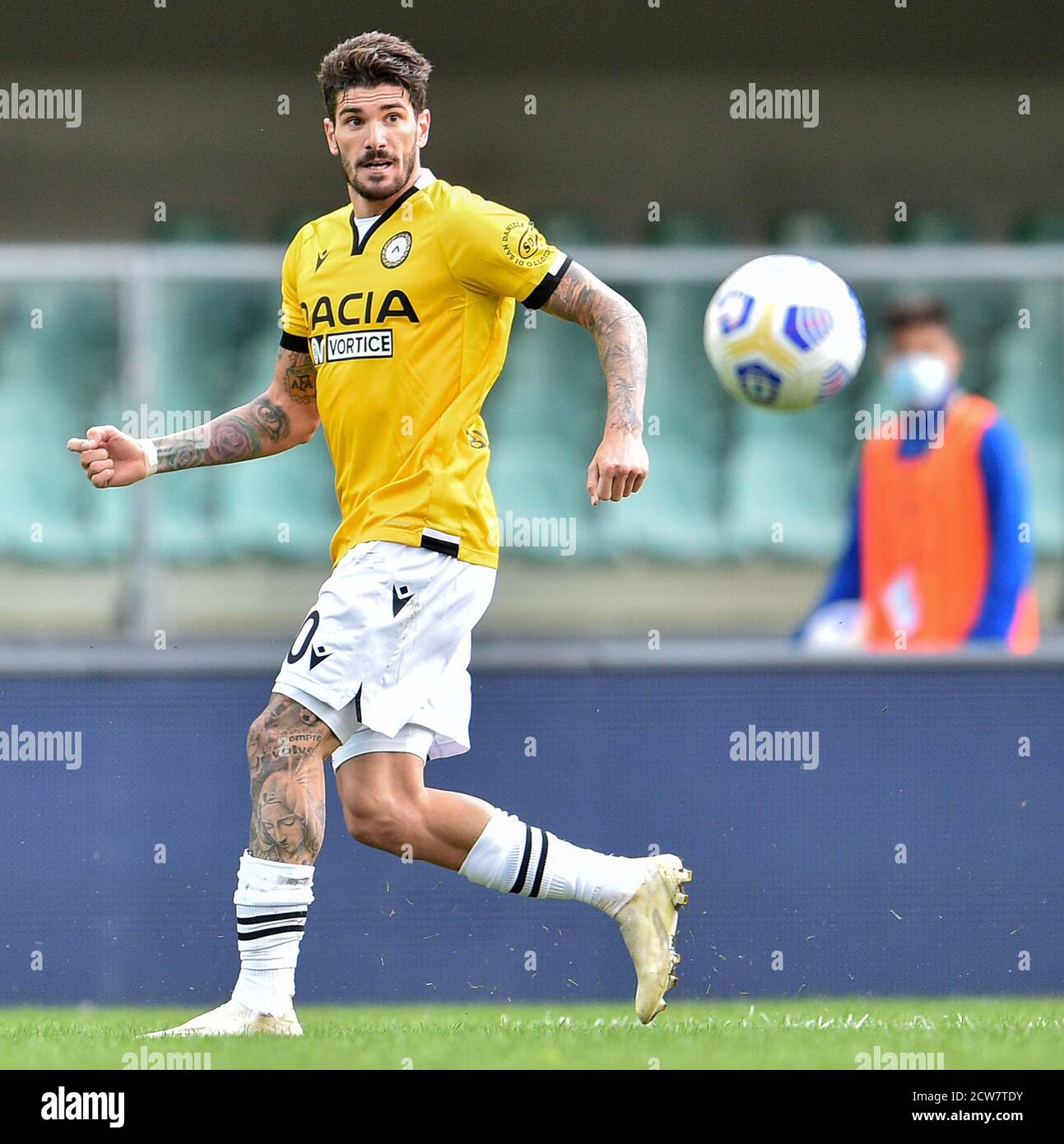 Rodrigo De Paul during the Serie A match between Hellas Verona and ...