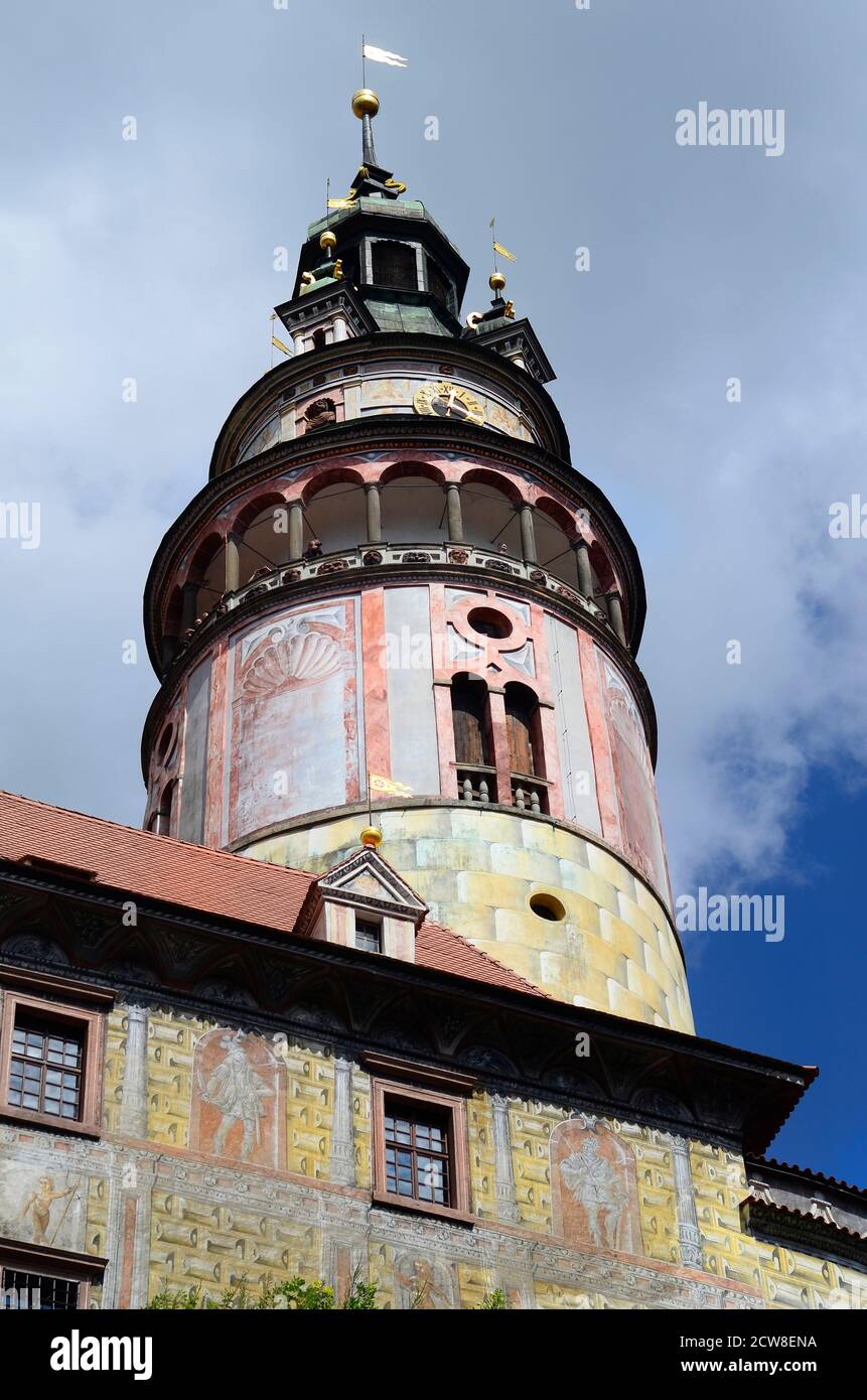 Czech Republic, Cesky Krumlov, tower of little castle Krumlov with sgraffito decorated facade in the Unesco World Heritage site in Bohemia Stock Photo