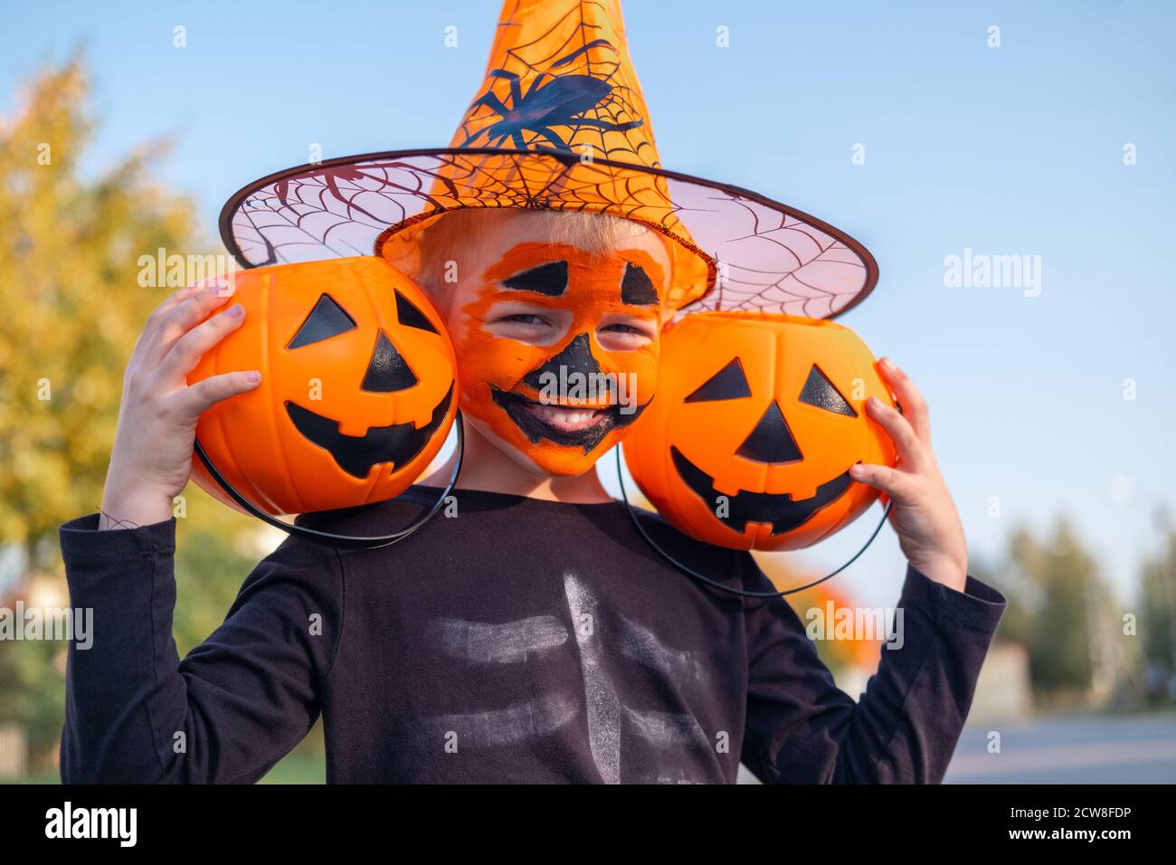 Download Pumpkin Face Mask High Resolution Stock Photography And Images Alamy PSD Mockup Templates