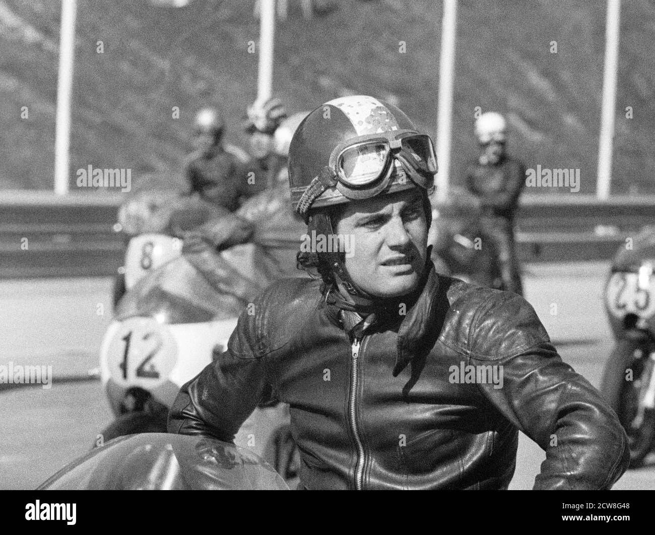 Giacomo Agostini am Start, Porträt, Salzburgring, Motorradrennen 1971 Stock Photo