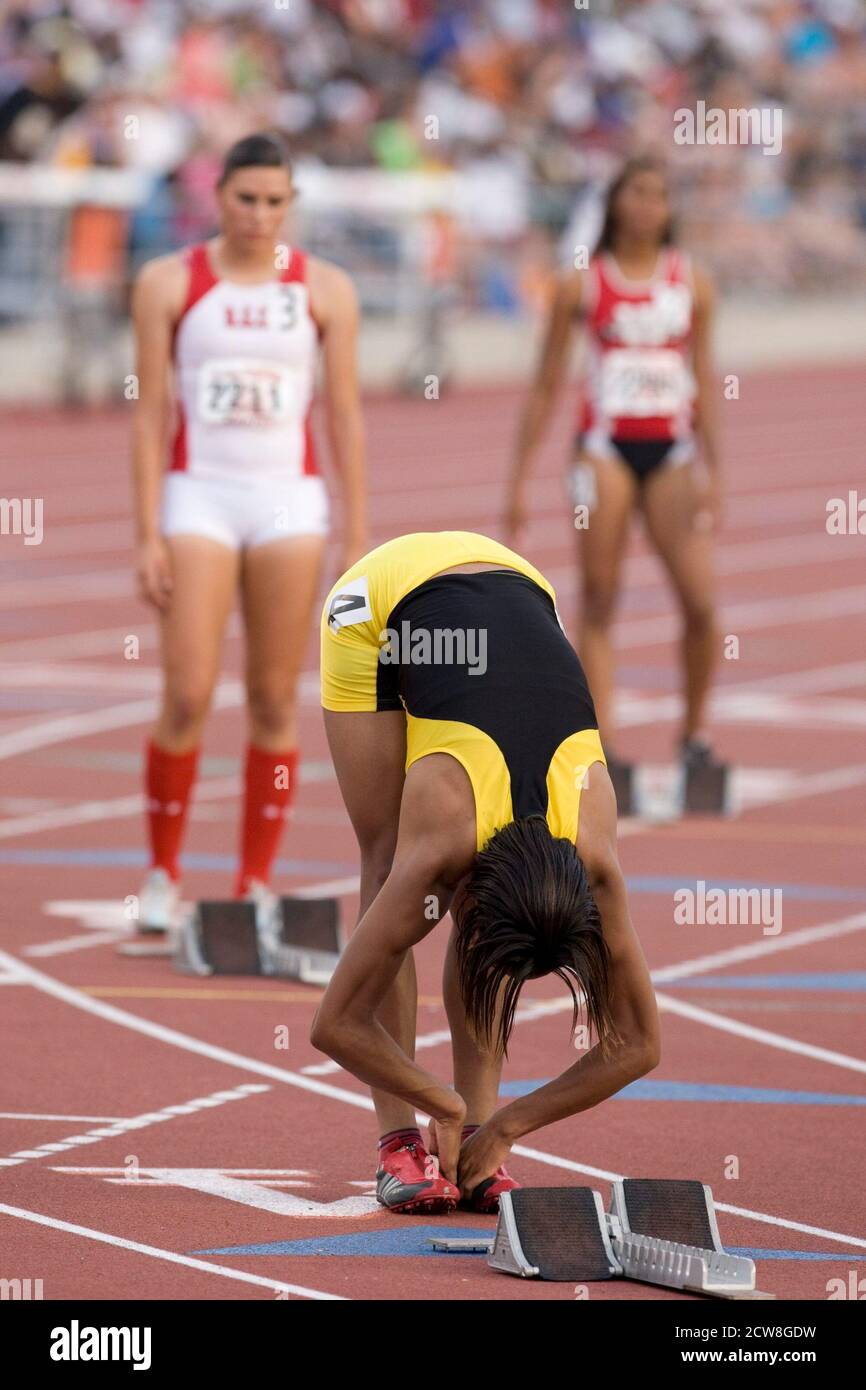 Female And High School Track And Field High Resolution Stock Photography And Images Alamy Female And High School Track And Field High Resolution Stock Photography And Images Alamy